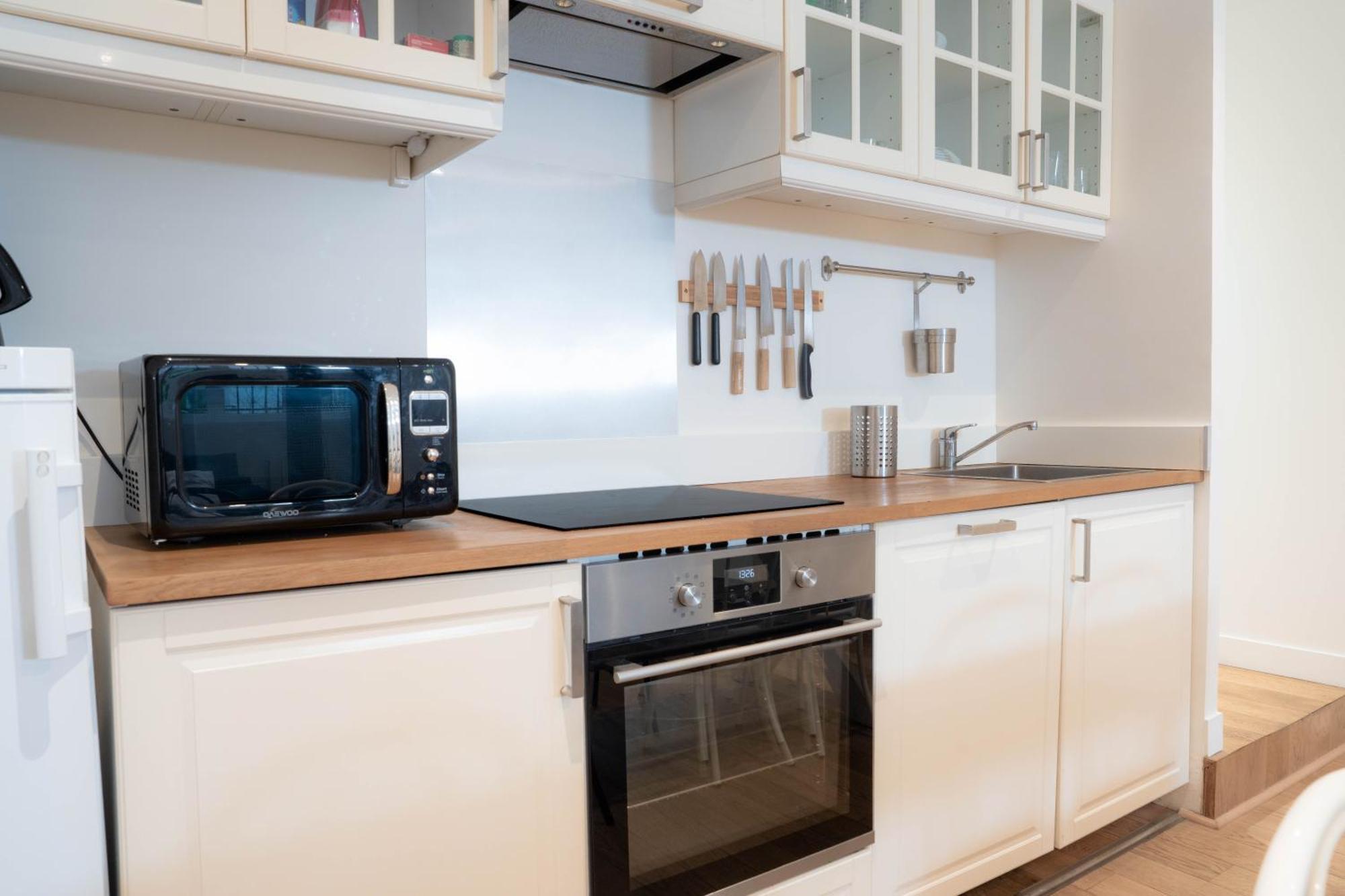 Loft Petion Dog Friendly Apartment Париж Екстериор снимка